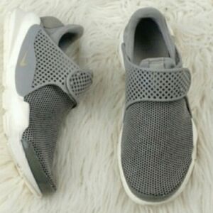 Nike Grey Sock Dart Laceless Slip On Sneakers sz 10